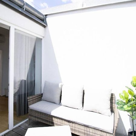 Sunny & Cozy Penthouse With Balcony L Dg4'14 Apartment Vienna Exterior photo
